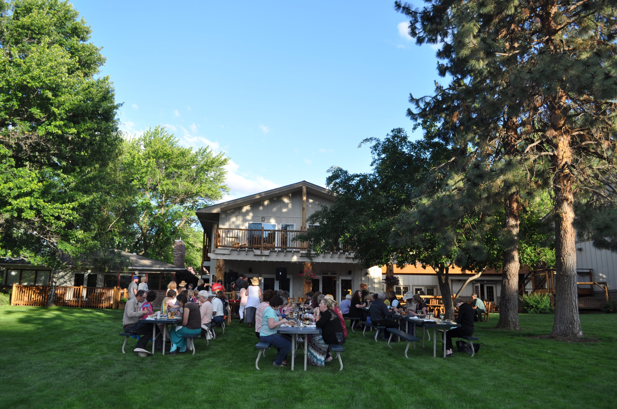 Reserve this Outdoor Venue on the Deschutes River